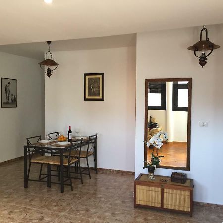 Апартаменты Apartamento Situado En El Centro De Santa Cruz Экстерьер фото