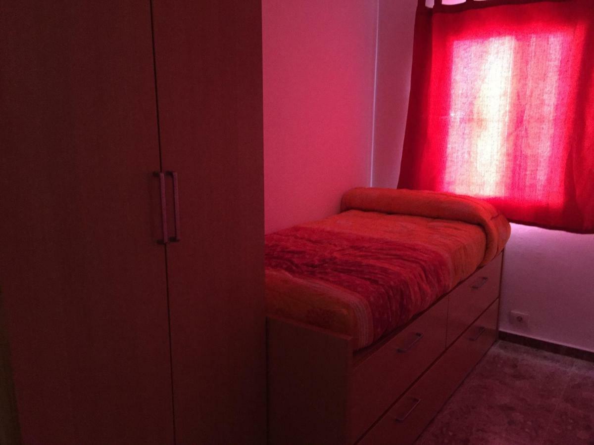 Апартаменты Apartamento Situado En El Centro De Santa Cruz Экстерьер фото